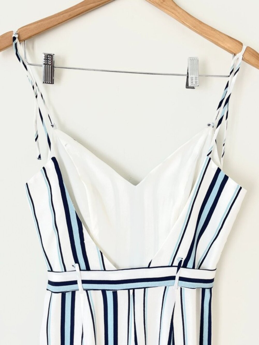 Lovers + Friends White Blue Striped Wide Leg Jumpsuit Sz S Resortwear Coastal - Picture 6 of 10